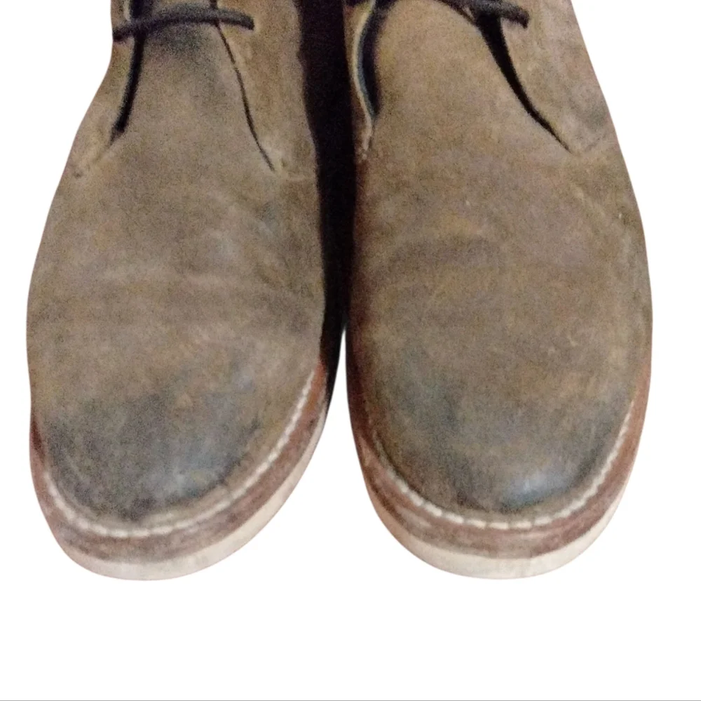 Thursday Boot Company Tan Chukka Boots with Durable Leather